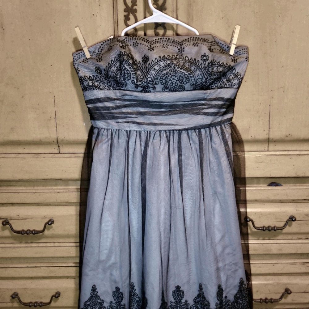 Strapless lace dress